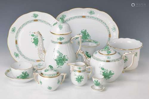 coffee- and Dinner set, Herend, decor Apponyi fleur