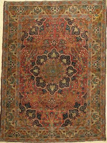 Tabriz Old Rug, Persia, around 1930, wool on cotton