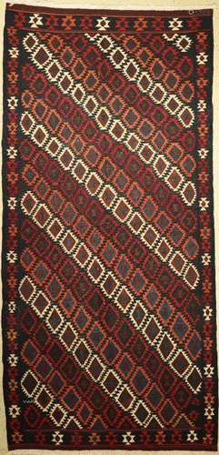 Veramin kilim old, Persia, around 1940, wool on wool