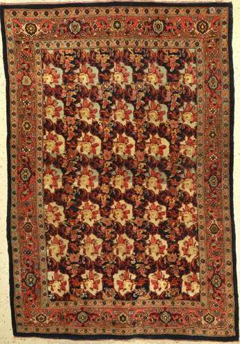 Bidjar 'Golfarang' old Rug, Persia, around 1930, wool