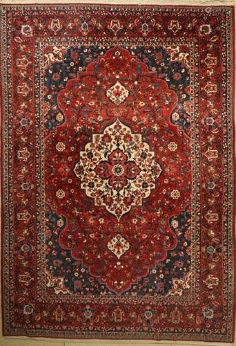 Bachtiar Carpet, Persia, approx. 50 years, wool on