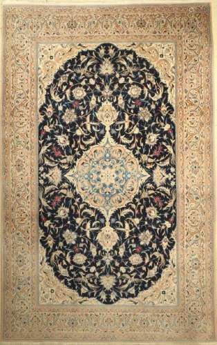 Nain fine (9 La) Carpet, Persia, approx. 50 years, wool