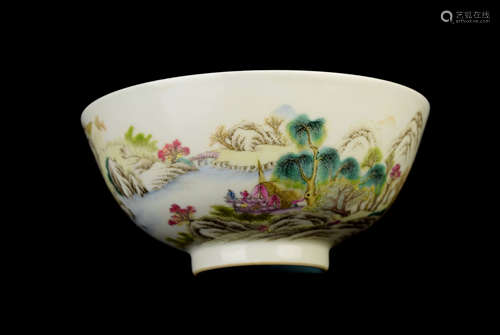 [Chinese] A Famille Rose Porcelain Bowl marked 