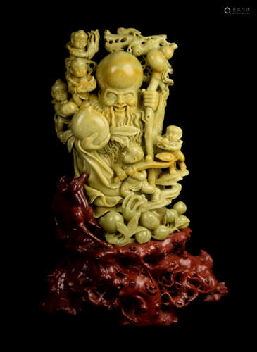 [Chinese] A Shoushan Stone Carved God of Longevity Ornament