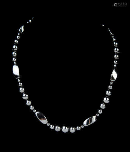A Tungsten Steel Tubic Bead Necklace