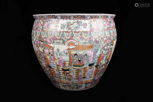 A Large Chinese Guangdong Famille Rose Porcelain Fish Tank with Interlocking Flowers and Windows of Portrait of Story