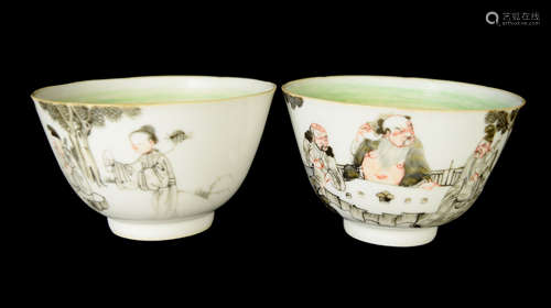 A Pair of Chinese Egg Shell Porcelain Bowls with Portraits of 