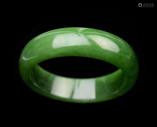 A Natural Spinach Jade Bangle with Certificate