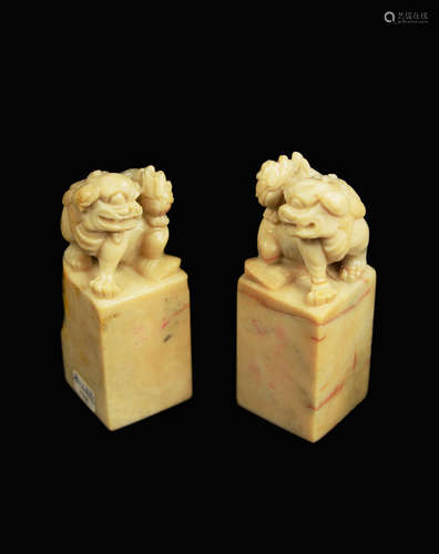 A Pair of Old Pagodite (Shoushan) Stone Carved Seals with Lions