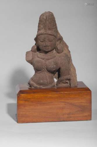 Buste de divinité féminine, sans doute Parvati, co...
