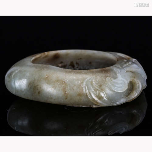 CHINESE CELADON JADE WATER COUPE