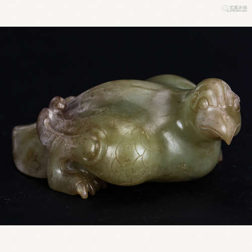 CHINESE ARCHAIC JADE BIRD