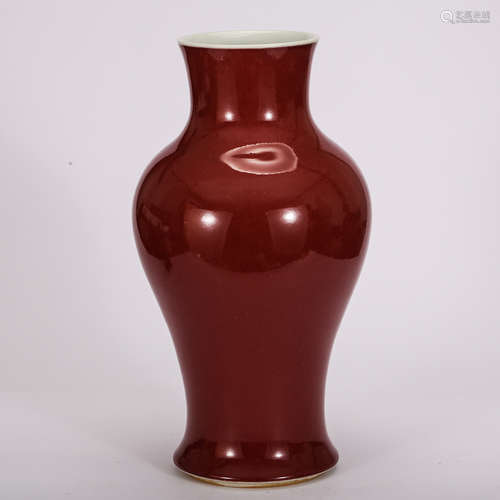 CHINESE OX BLOOD GLAZED PORCELAIN VASE