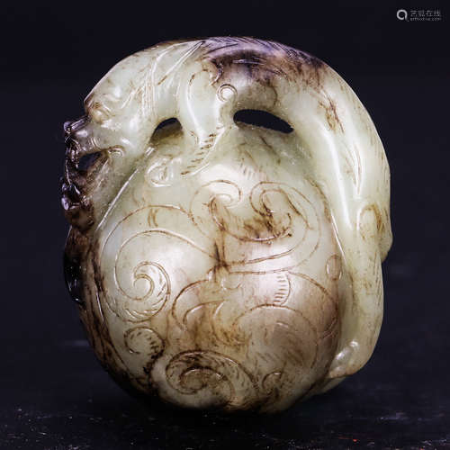 CHINESE ARCHAIC JADE BEAST