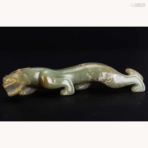 CHINESE ARCHAIC JADE BEAST