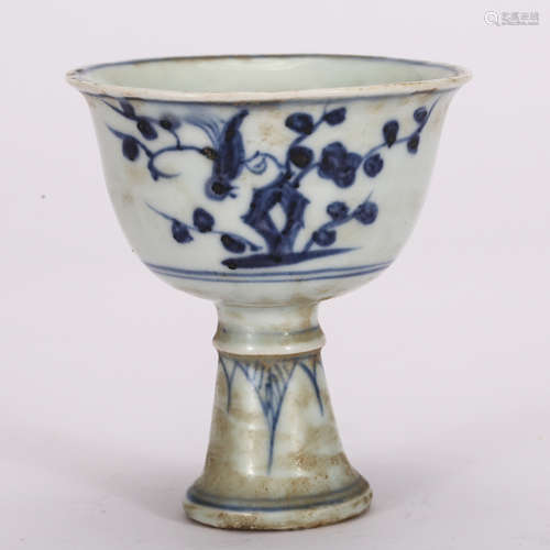 CHINESE BLUE WHITE STEM CUP