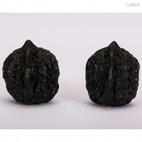 CHINESE ROSEWOOD CARVED WALNUTS, PAIR