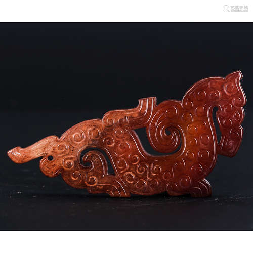 CHINESE ARCHAIC JADE DRAGON PENDANT