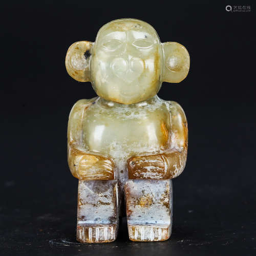 CHINESE ARCHAIC JADE FIGURINE