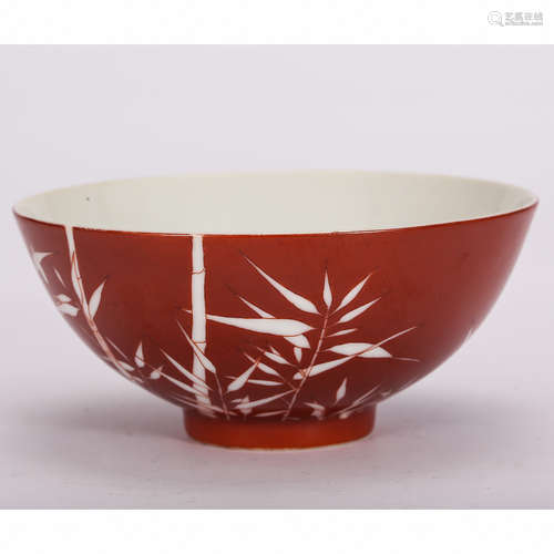 CHINESE RED GROUND PORCELAIN BOWL