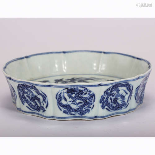 CHINESE BLUE WHITE PORCELAIN BRUSH WASHER