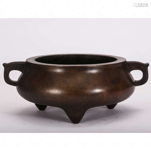 CHINESE BRONZE TRIPOD CENSER