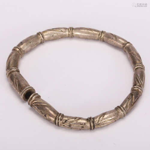 CHINESE SILVER BANGLE WITH BAMBOO MOTIF