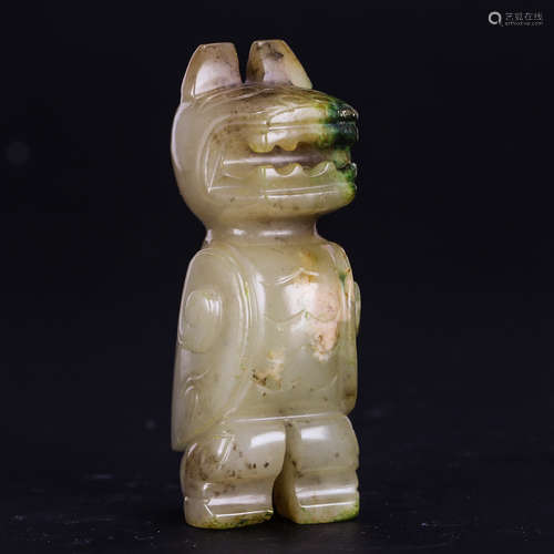 CHINESE ARCHAIC JADE BEAST