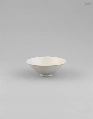 A QINGBAI 'TWIN FISH' BOWL, SONG/YUAN DYNASTY (1271-1368) of conical form, covered in a light bluish