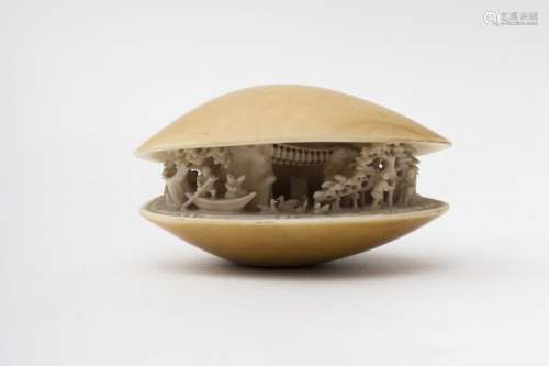 Lacquered ivory seashell China, Qing dynasty, late...