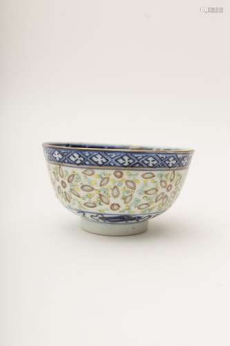 Chawan White porcelain with underglaze blue décor...