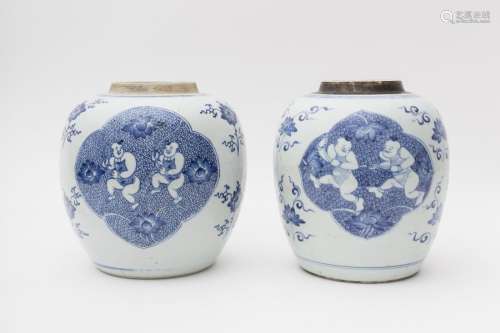 Two ginger vases China, Qing dynasty, 18th/19th ce...