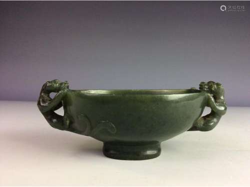 Chinese jade carved bowl with twin ears