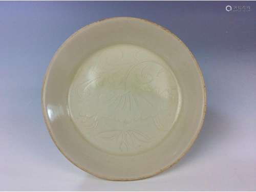 Chinese Ding kiln white glaze porcelain saucer