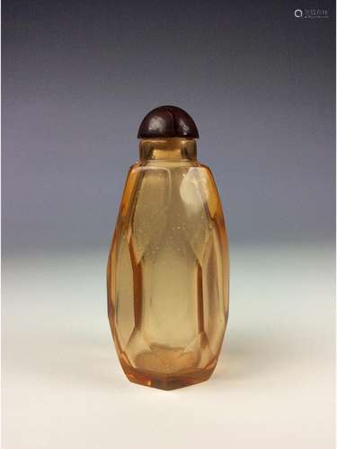 Fine Chinese glass snuffle bottle