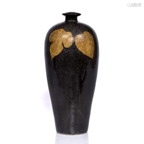 Jizhou Meiping vase Chinese, Southern Song the tapered oval body decorated to one side with two tree