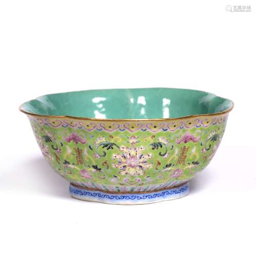 Green porcelain quatrefoil bowl Chinese, 19th Century painted with bats, lotus and with yellow