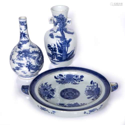 Warming dish Chinese decorated with flowers and symbols, a blue and white vase decorated with a
