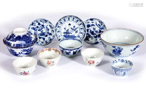 Group of pieces Chinese, 19th Century including various bowls and tea bowls (10)
