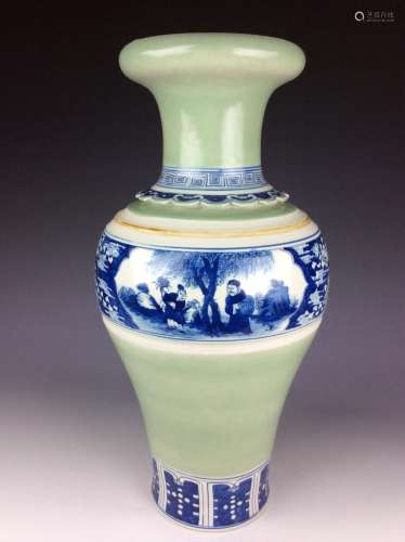 Fine Chinese celadon vase with the eight immortals