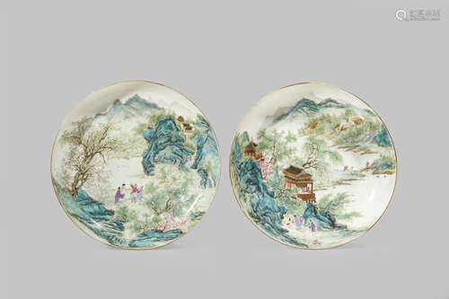 A PAIR OF CHINESE FAMILLE ROSE 'LANDSCAPE' DISHES