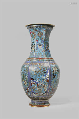 A CHINESE CLOISONNE VASE