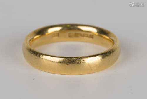 A 22ct gold plain wedding ring, Birmingham 1927, ring size approx L.Buyer’s Premium 29.4% (including
