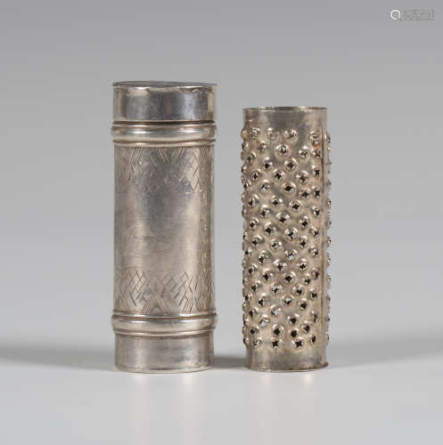 A George III silver cylindrical nutmeg grater and case with engraved decoration, no date letter,
