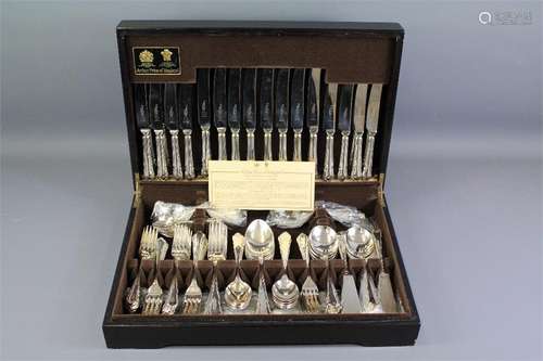 Arthur Price Set of Stainless Steel Flatware