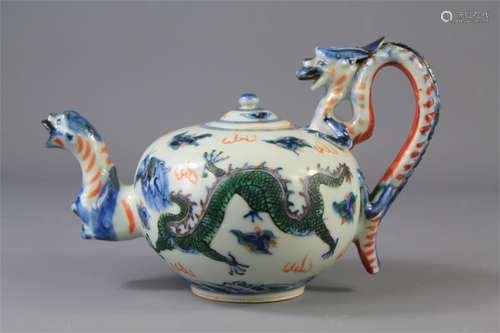 An Antique Chinese Wucai Teapot and Cover