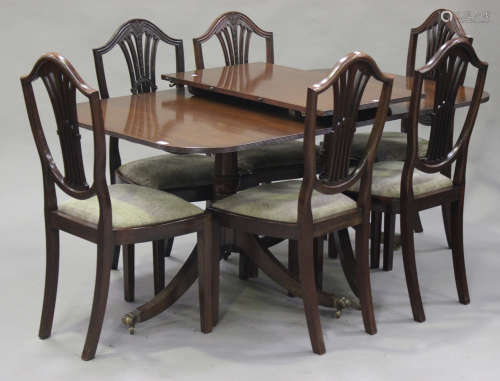 A 20th century Regency style mahogany D-end dining table, height 74cm, length 212cm, depth 91cm,
