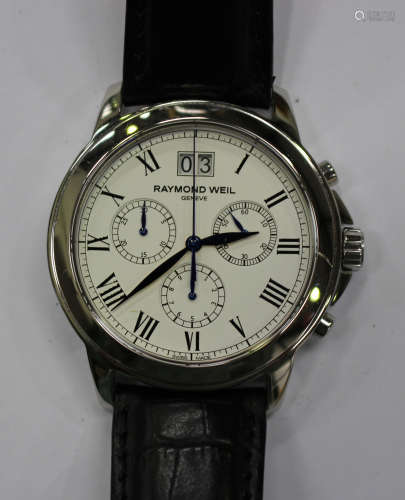 A Raymond Weil steel circular cased gentleman's wristwatch, the signed white dial with Roman