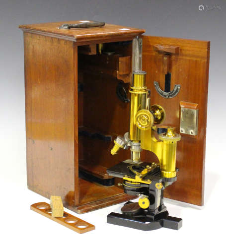 A 20th century lacquered and black enamelled brass monocular microscope, signed 'Carl Zeiss Jena No.