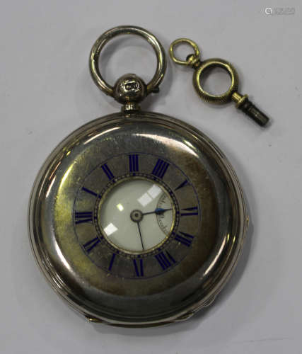 A Victorian silver half-hunting cased keywind gentleman's pocket watch, the gilt lever movement